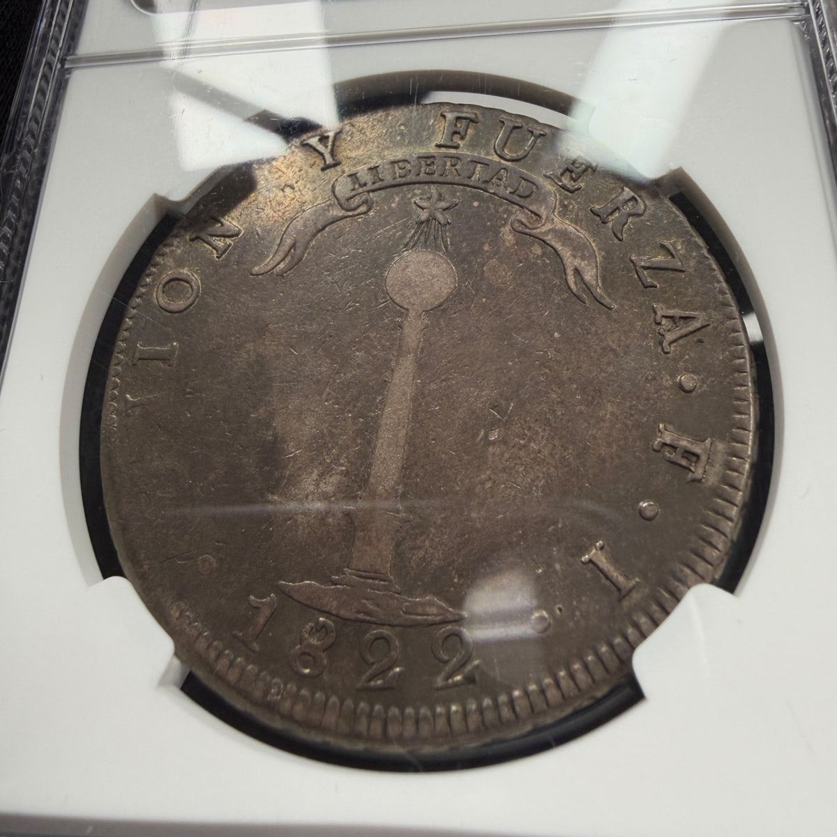 Chile - 1 Peso - 1822 FI (Santiago) - NGC XF 40 - 148,000 Minted!