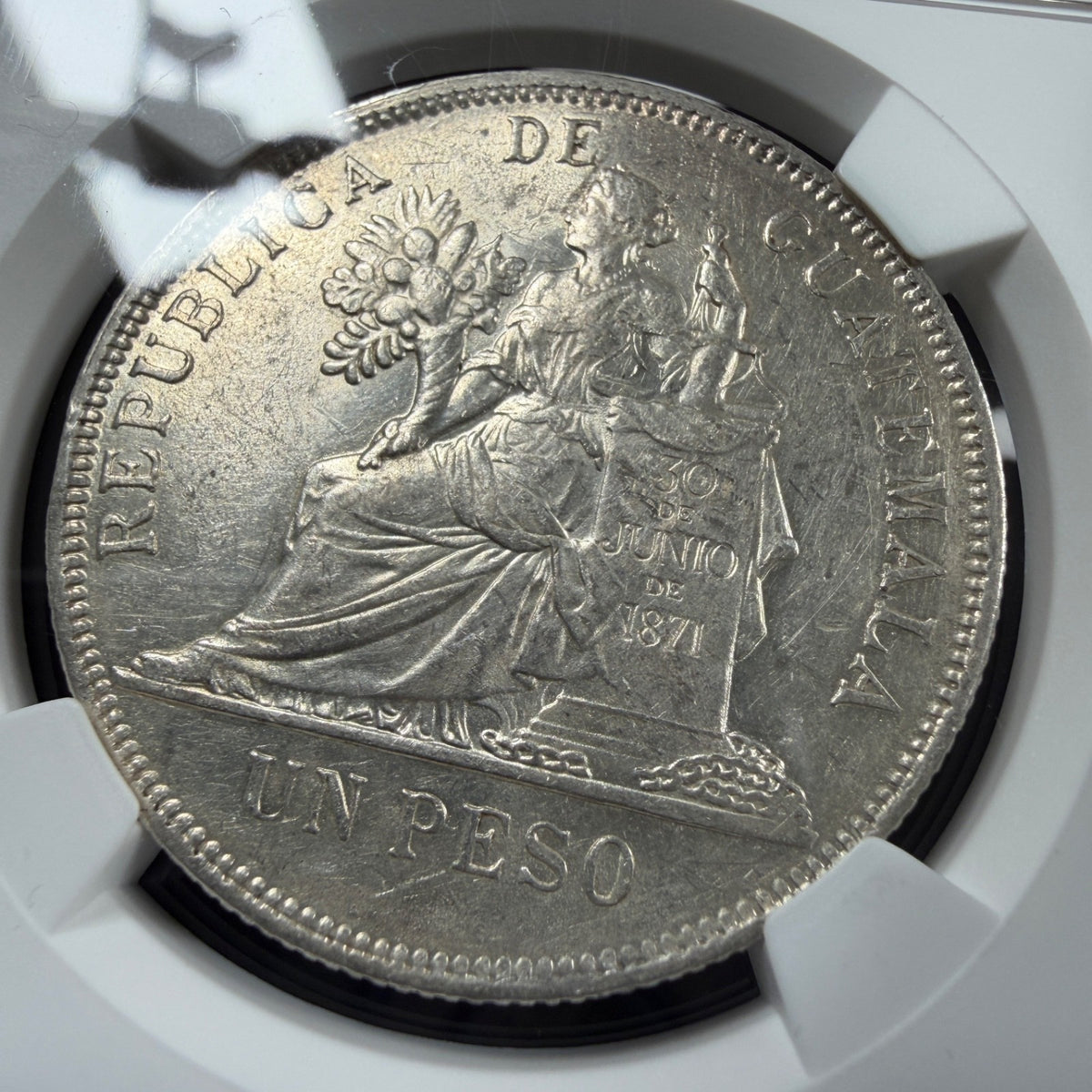 Guatemala - 1 Peso - 1894 - NGC AU 58
